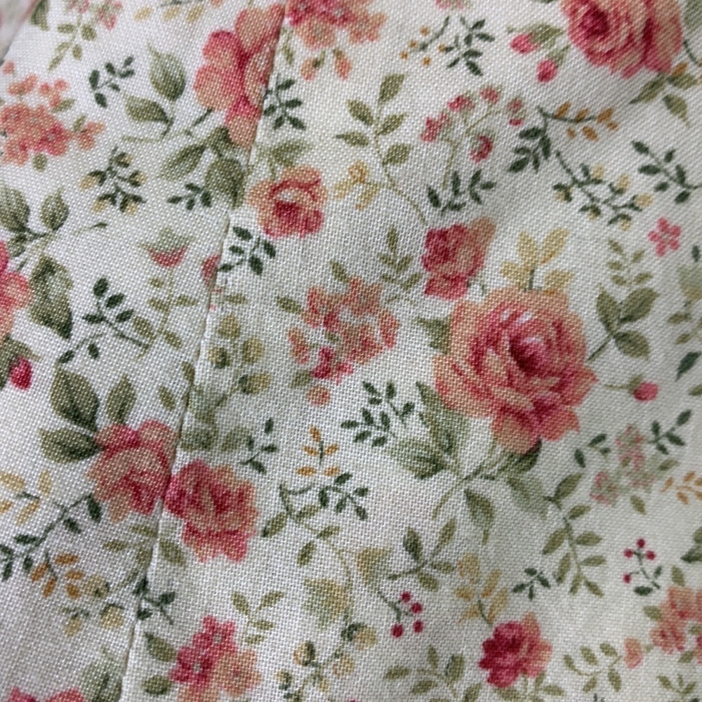 Spring Time Roses Covered Button Lined Blazer  L - Picture 6 of 6
